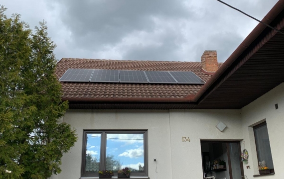 Fotovoltaický ohřev vody pro NZÚ light